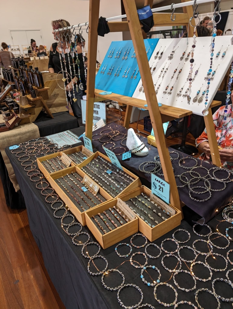 4 Stall side view Table Expo A frame
